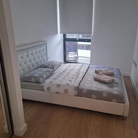 Amazing Apartment Moments Away From The Heart Of London Bagian luar foto
