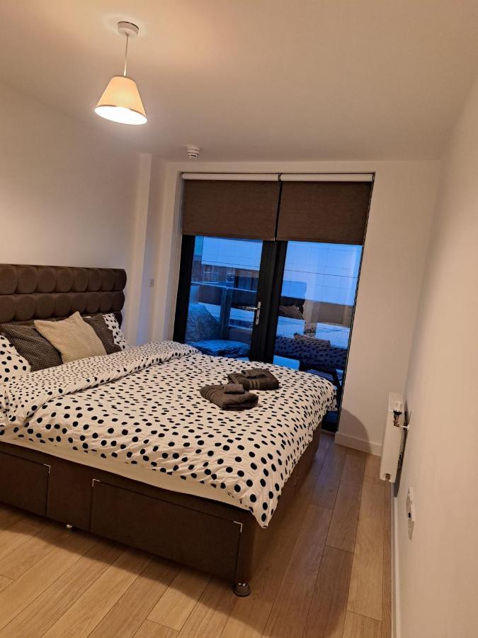 Amazing Apartment Moments Away From The Heart Of London Bagian luar foto